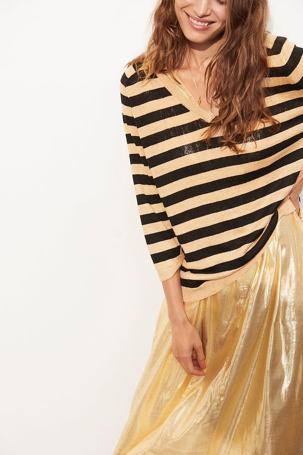 pale gold gown