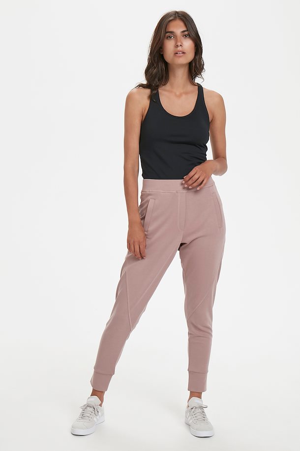 rose colored pants